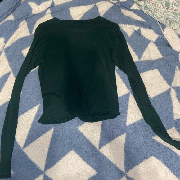 Victoria’s Secret Pink long sleeve shirt - Picture 4 of 4